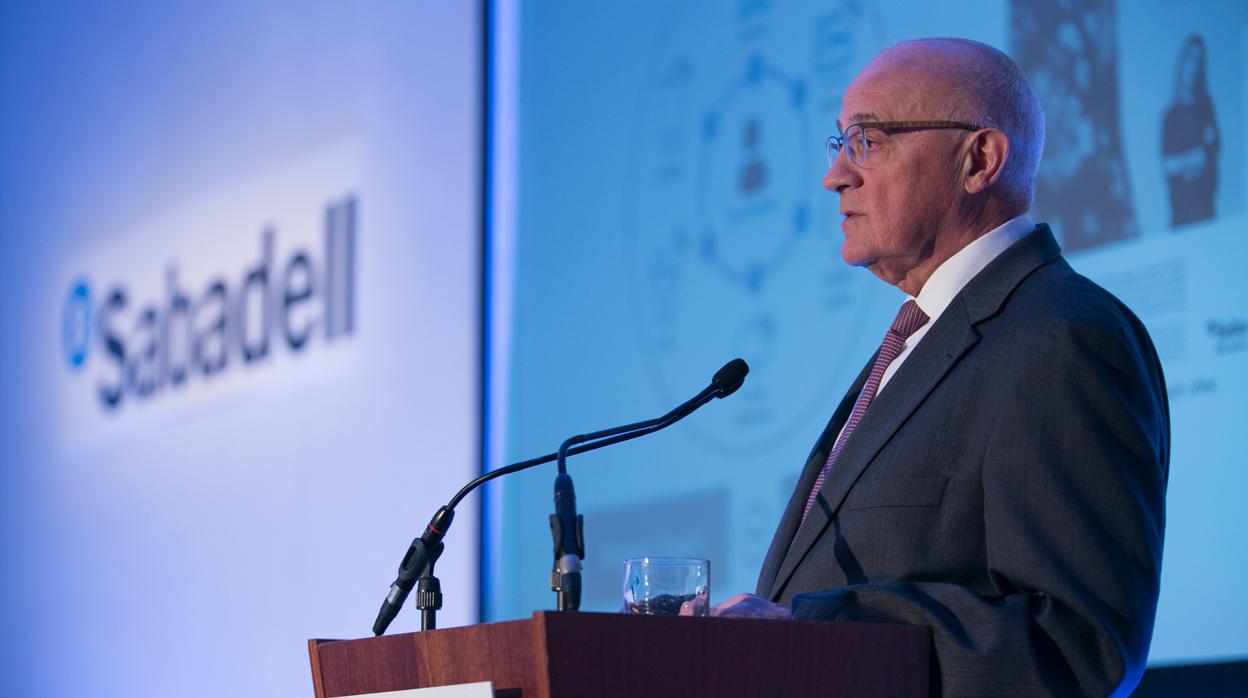 Josep Oliu-presidente de Banco Sabadell