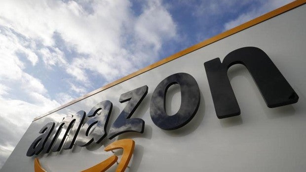 Amazon amenaza con paralizar sus centros en Francia tras la obligación de limitarse a productos básicos