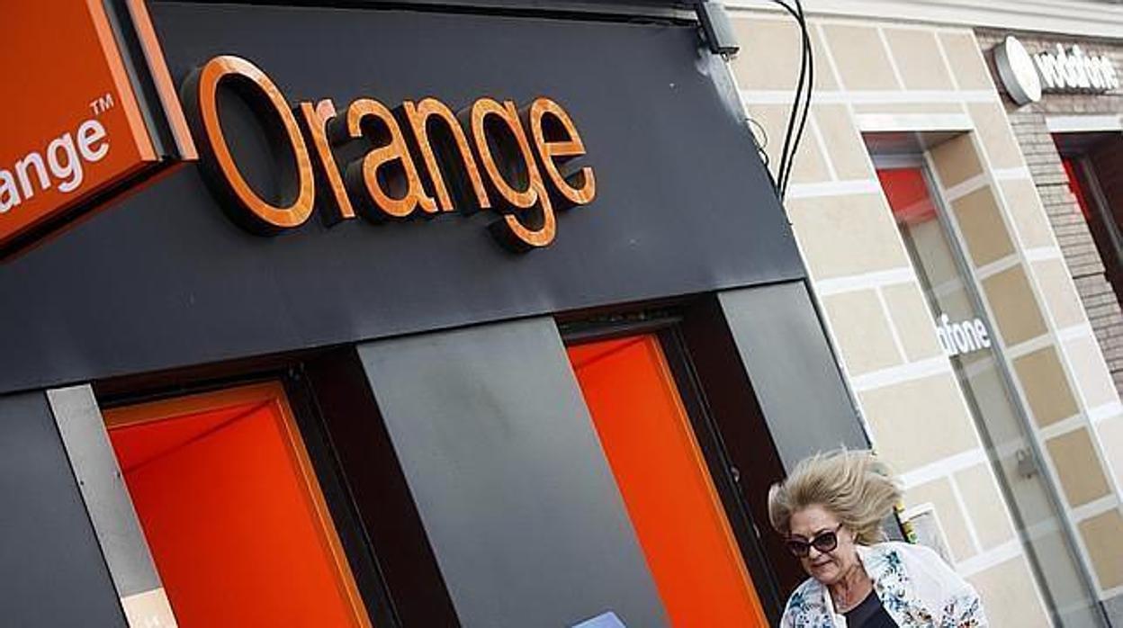 Orange se alía con Zurich para vender seguros en España