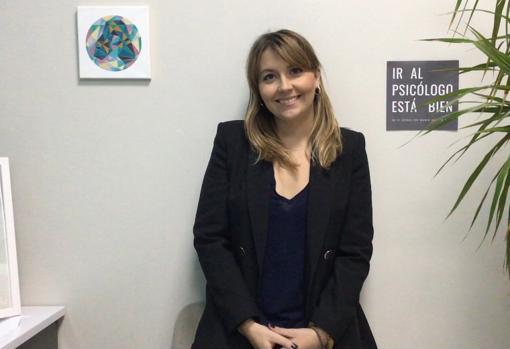 Gracias a su proyecto «Ahora te toca a ti», Ana Fabón atiende a sanitarios de forma online sin recibir contrapestación económica a cambio y, además, ha impartido un taller de gestión emocional en el Hospital de Guadalajara