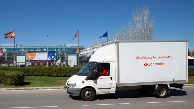 Banco Santander: ventanillas abiertas para combatir al coronavirus