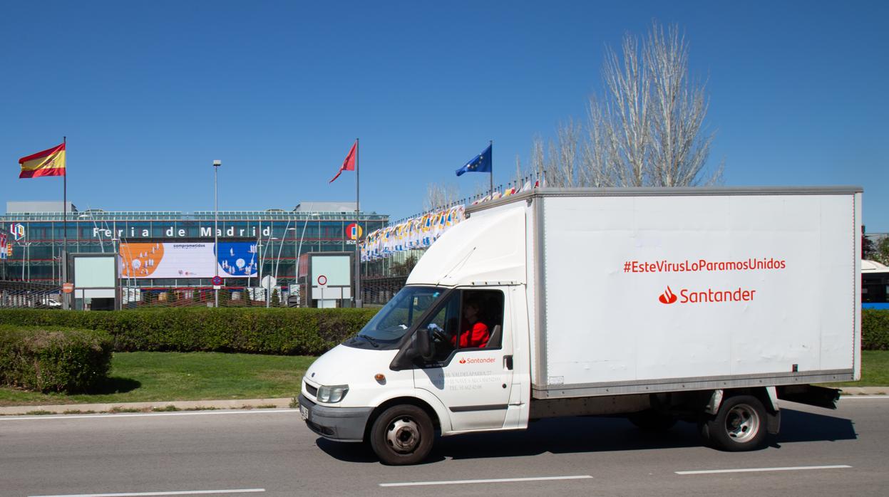 Al inicio de la crisis sanitaria, la entidad dotó al hospital de campaña de Ifema con 2.000 camas, mantas y respiradores