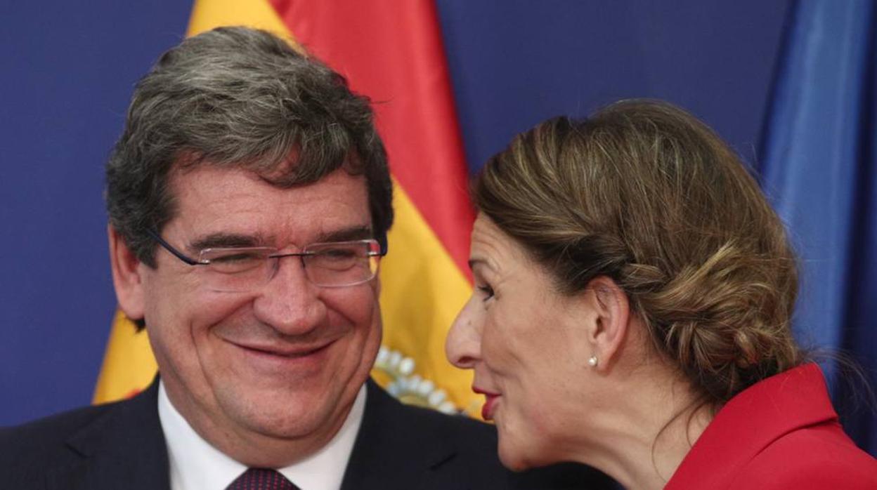 José Luis Escrivá y Yolanda Díaz, ministros de Seguridad Social y Trabajo