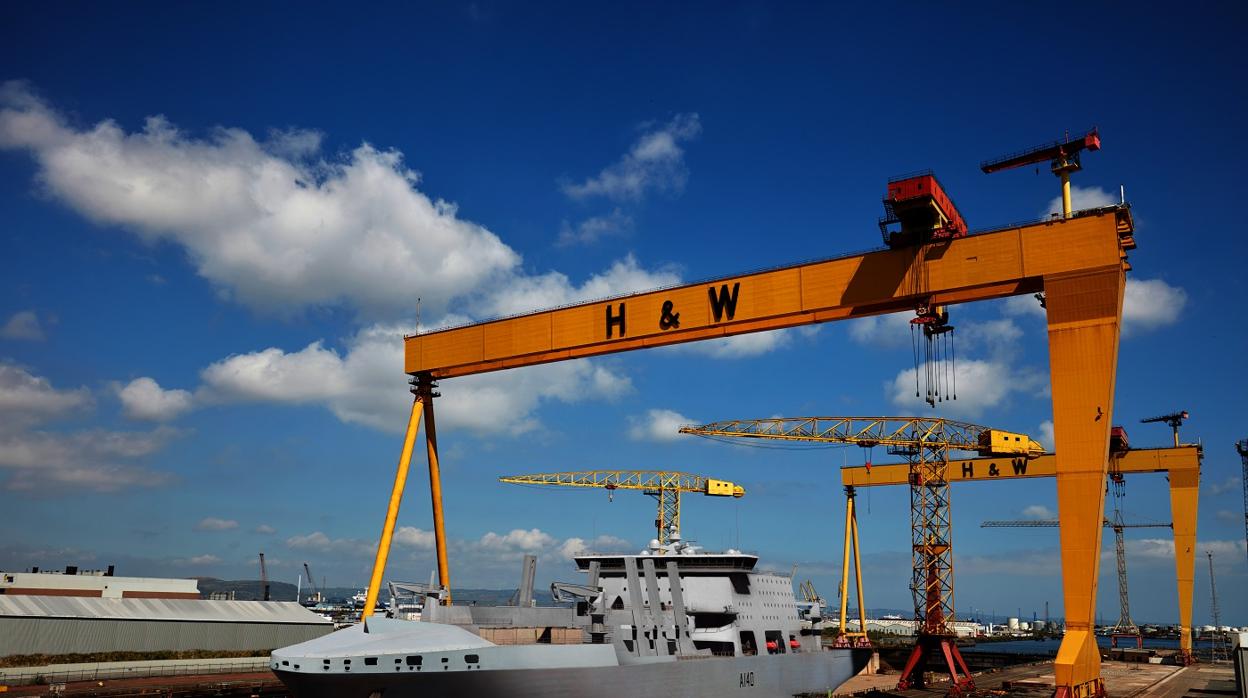 Samson y Goliath, las dos grúas pórtico más grandes de Europa de Harland &amp; Wolff