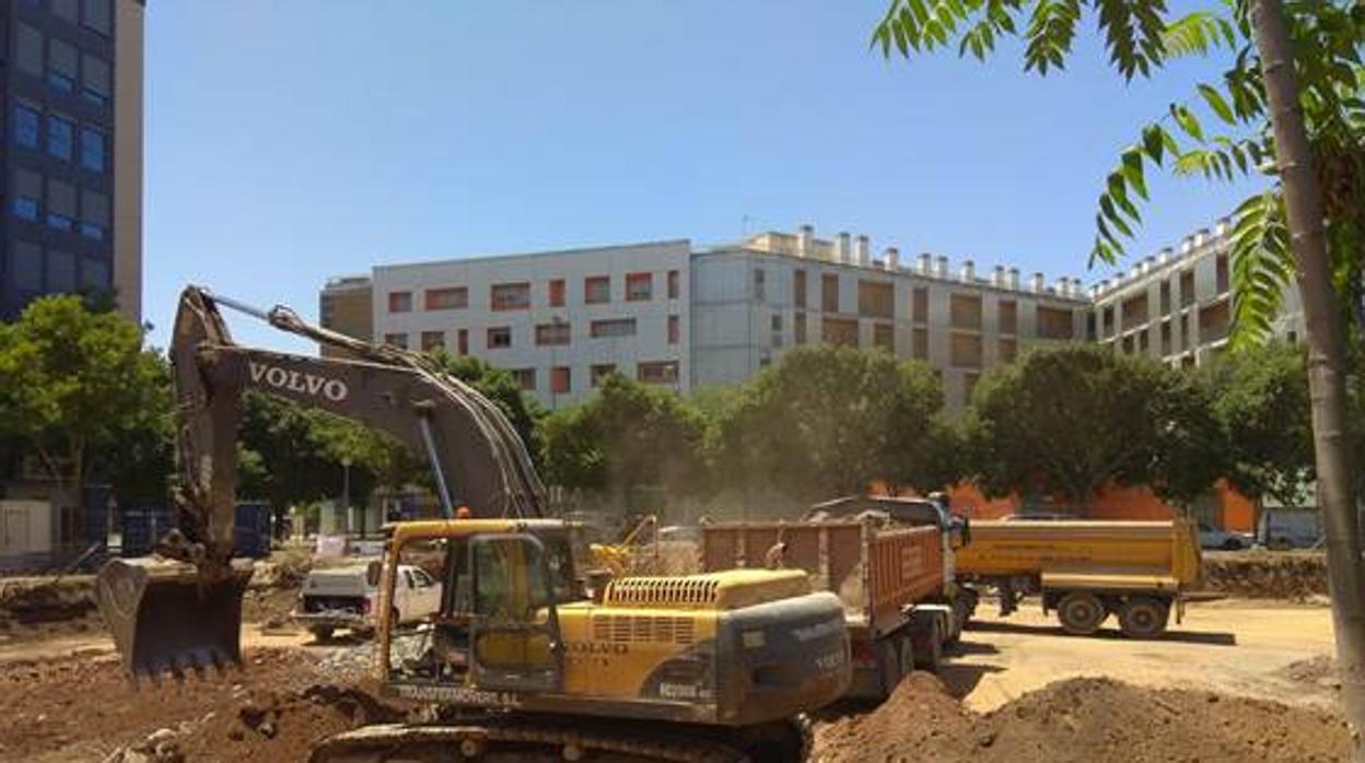 Hoteles Center, del Grupo Noga, ha iniciado en pleno estado de alarma las obras del que será su nuevo hotel en Sevilla, en la zona de San Bernardo