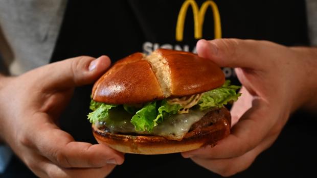Nueva apertura de McDonald’s en Sevilla, que ya tiene 16 restaurantes en la provincia