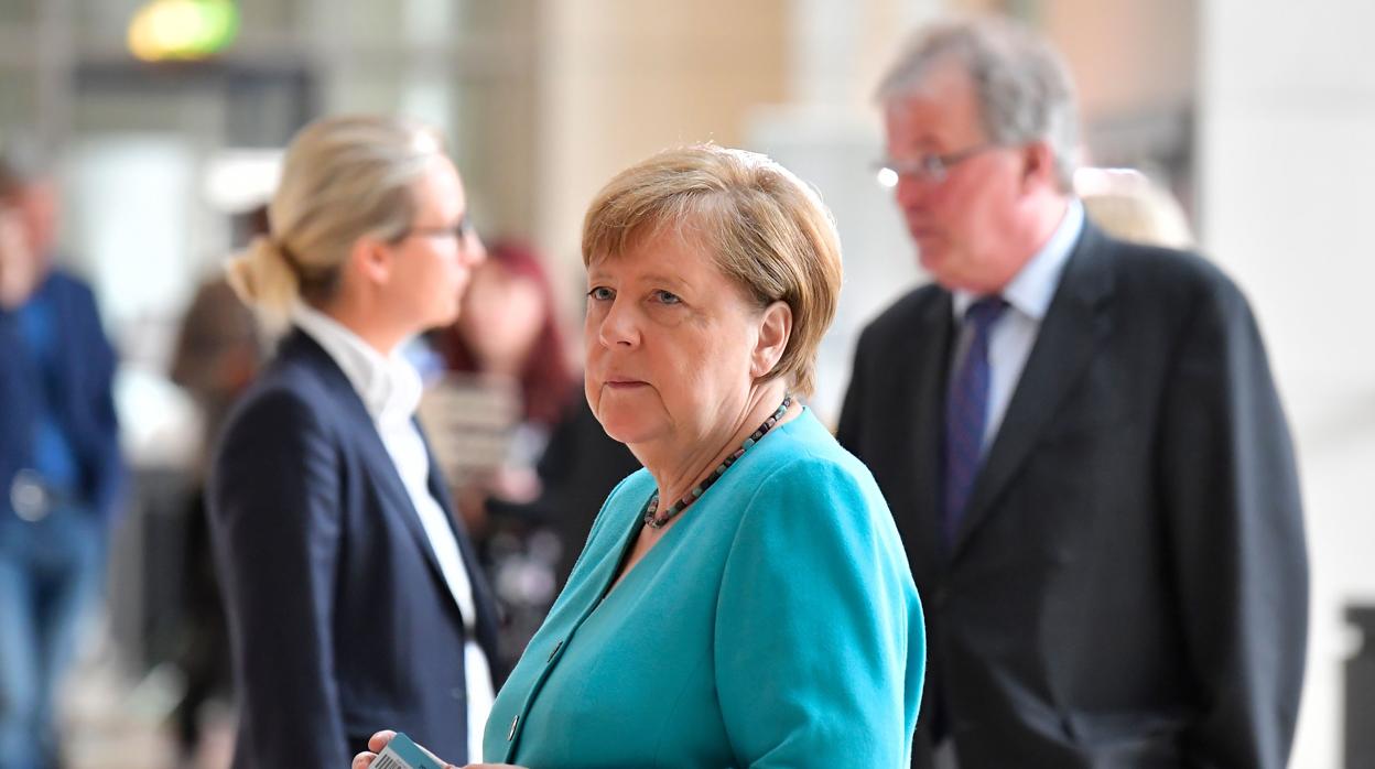 Angela Merkel, canciller alemana, en el Bundestag