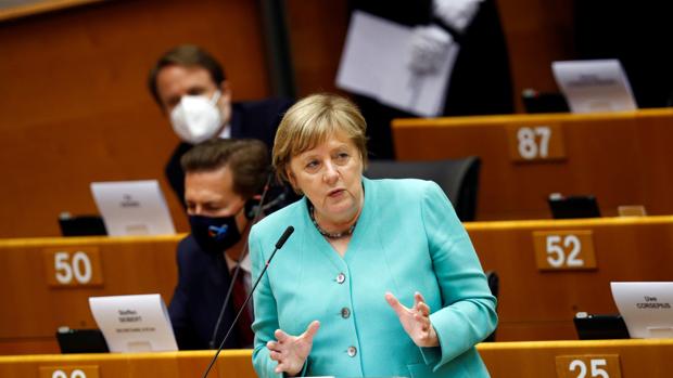 Merkel: «La solidaridad europea es una inversión sostenible»