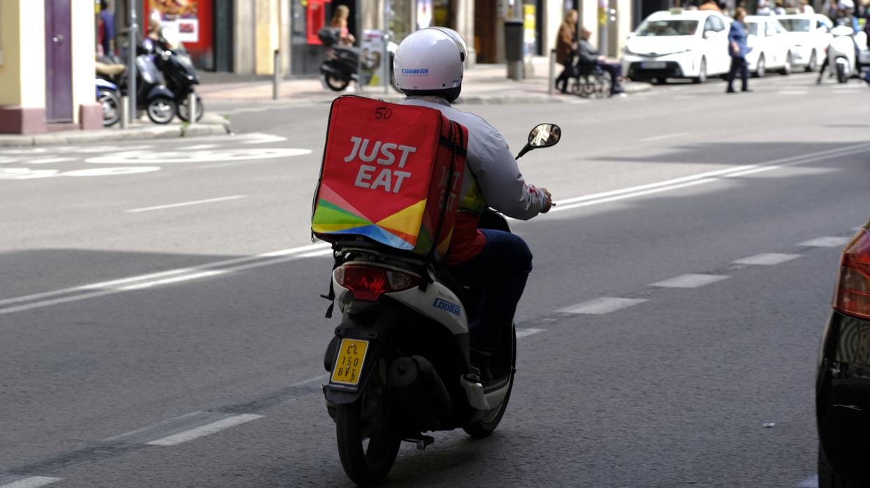 Un repartidor de Just Eat