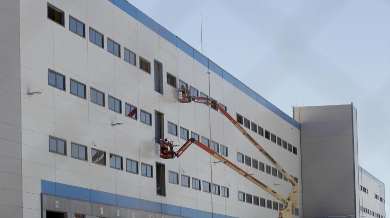 Construcción de un centro logístico de Amazon en Dos Hermanas (Sevilla)