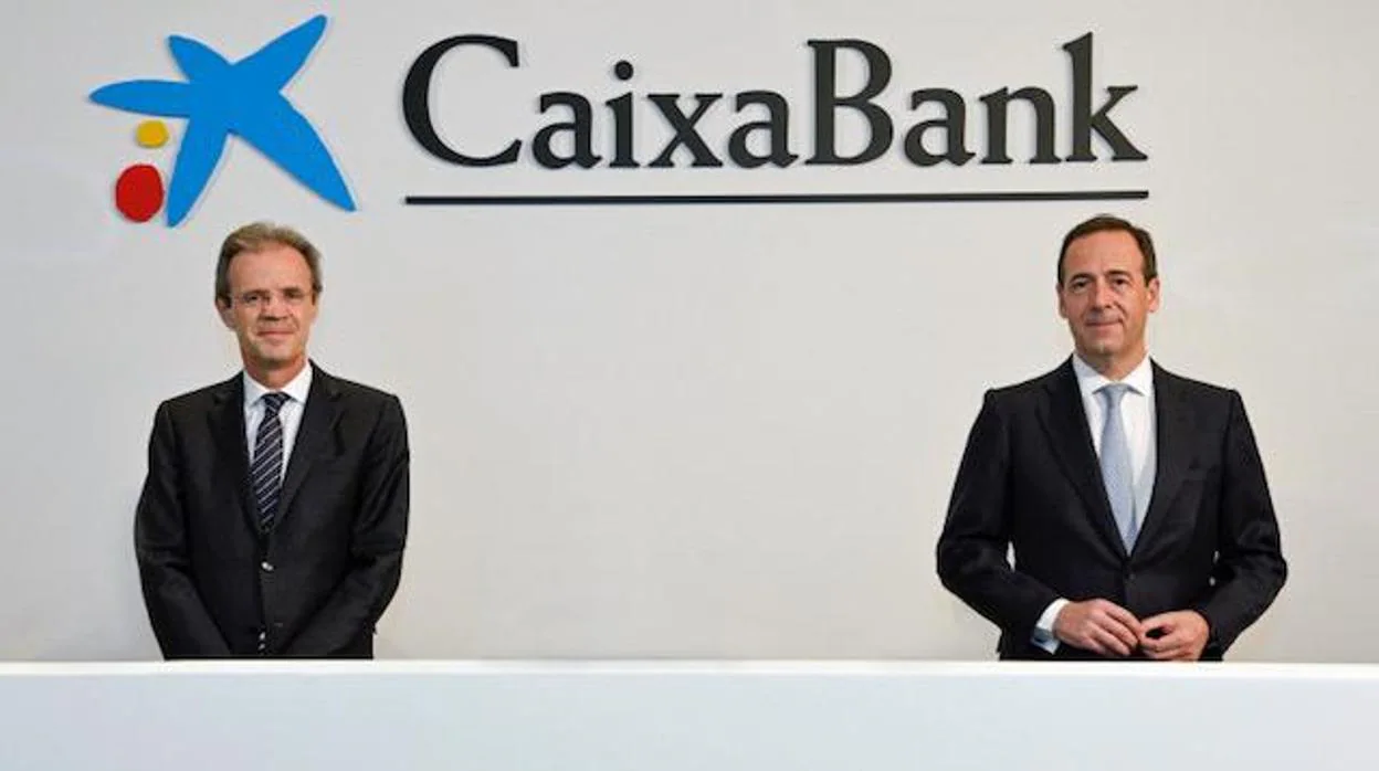 El presidente de Caixabank, Jordi Gual, y su CEO, Gonzalo Gortázar