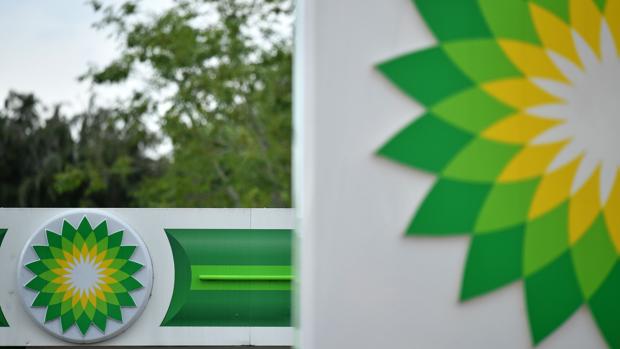 BP recorta el dividendo tras perder 18.031 millones hasta junio por el coronavirus