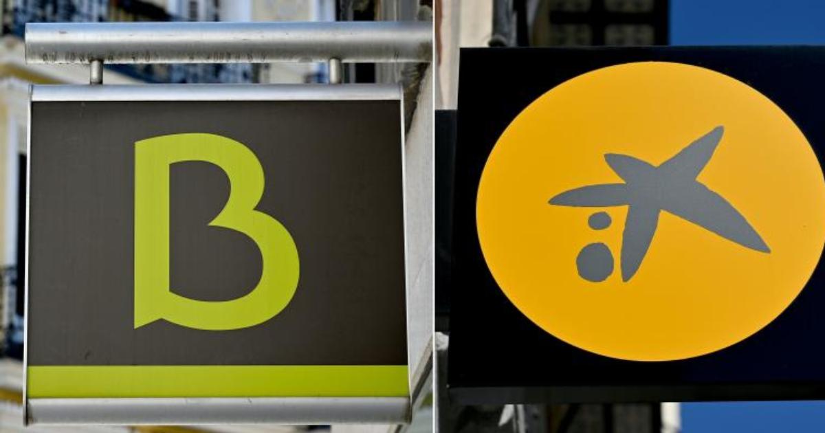 Logos de Bankia y Caixabank