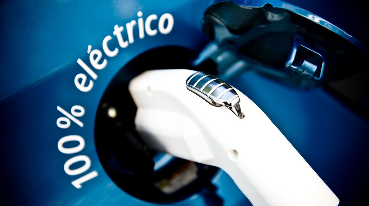 Las ayudas andaluzas a la compra de coche eléctrico no obligan a achatarrar el viejo