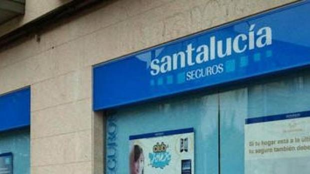 Seguros Santalucía debe pagar 1,3 millones de euros por tener falsos autónomos, según CC.OO.