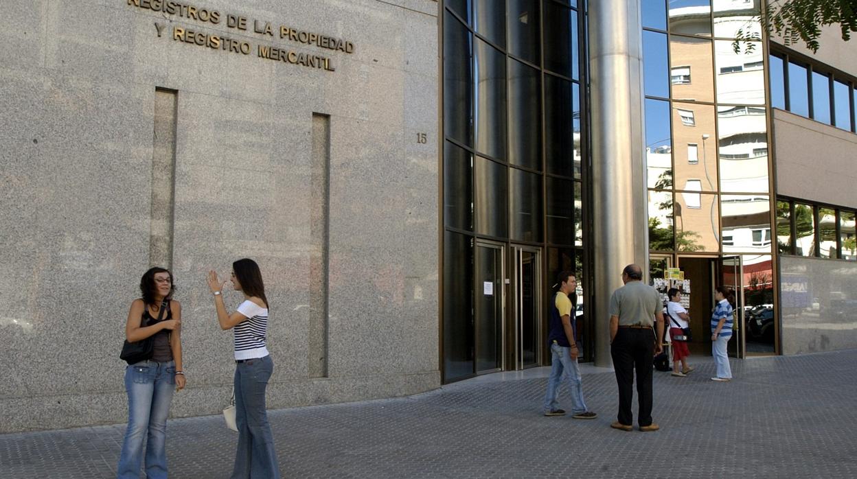 Sede del registro de la propiedad y mecantil de Sevilla