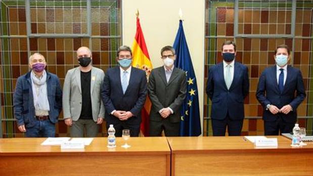 Los sindicatos insisten en corregir la reforma de las pensiones de 2013 y ligarlas al IPC