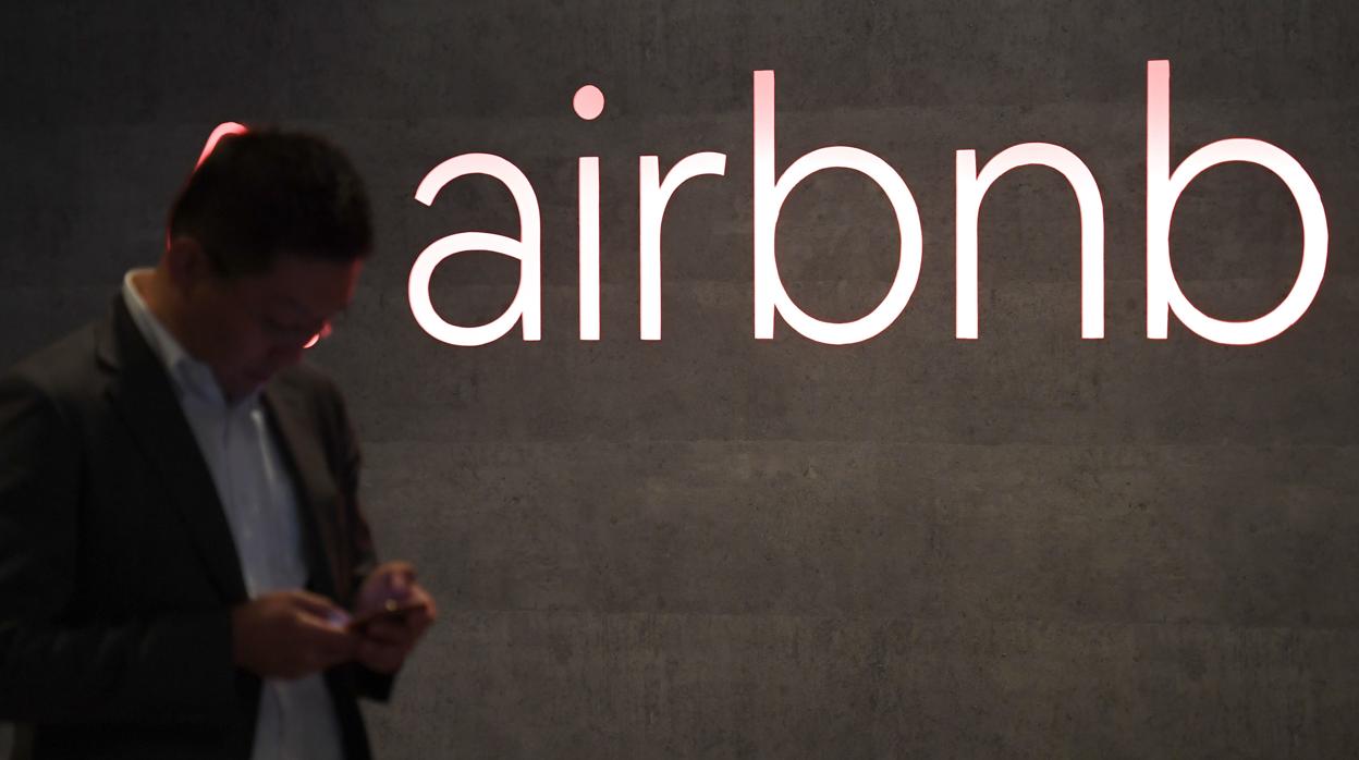 Airbnb gestionará a qué se dedican los fondos de la dotación, pero serán los anfitriones quienes propongan a qué se destinan