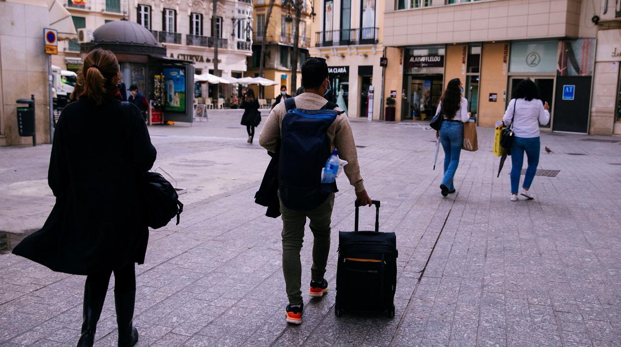 Turistas en el centro de la capital malagueña esta misma semana