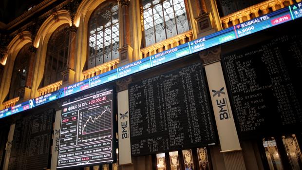 La moderación vuelve al Ibex tras una semana alcista por el buen rendimiento de Wall Street