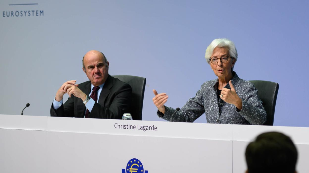 Luis de Guindos y la presidenta del BCE, Christine Lagarde