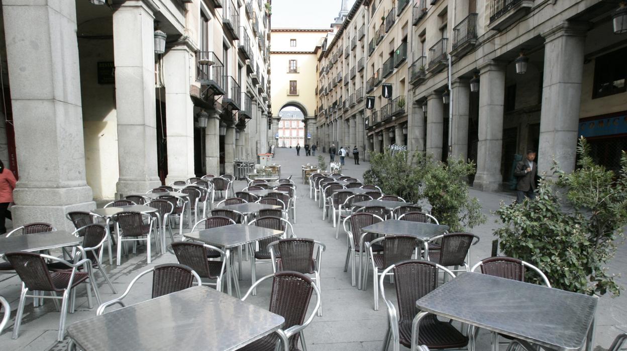 Terraza vacía en Madrid