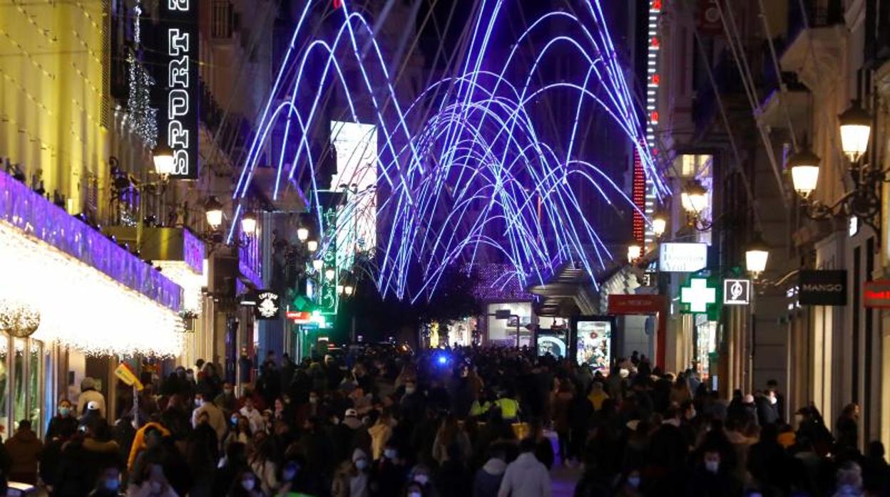 Compras navideñas en el centro de Madrid