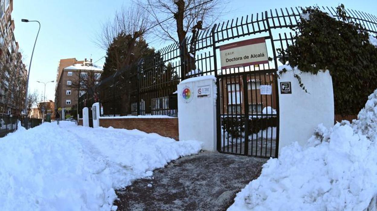 Colegio cerrado a causa del temporal