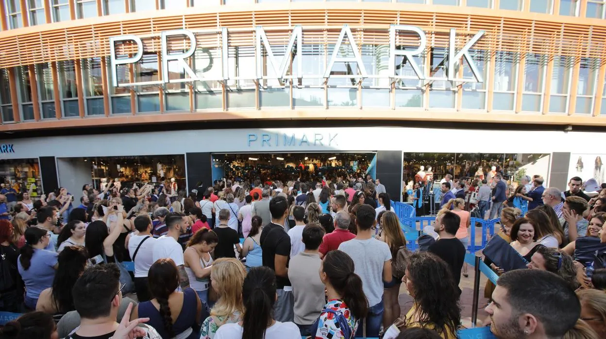 Inauguración de la tienda Primark del centro comercial Torre Sevilla en 2018