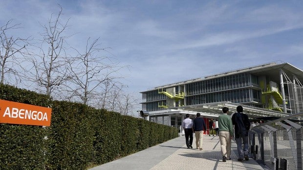 Benjumea, expresidente de Abengoa, pierde la demanda en la que reclamaba mil millones al Santander y HSCB