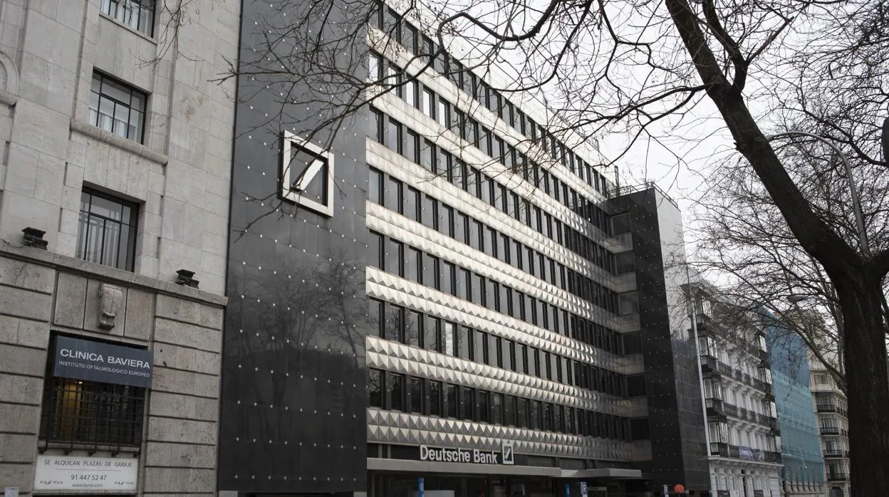 Sede de Deutsche Bank en el Paseo de la Castellana en Madrid