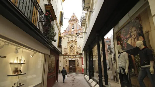Los precios de alquileres de locales comerciales se desploman hasta un 24% en el Centro de Sevilla