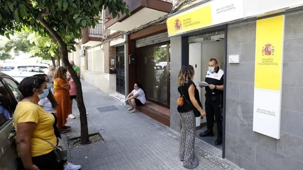 El caos por el Covid abre una grieta en la privacidad de los datos del SEPE