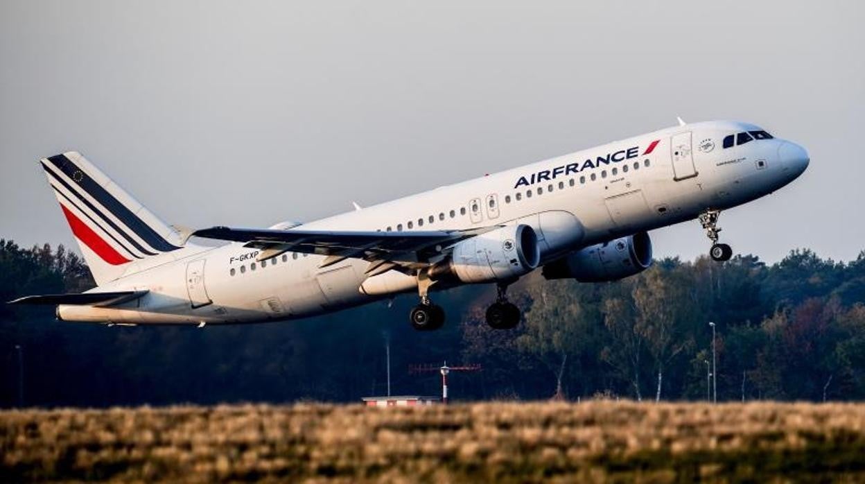 Bruselas autoriza la recapitalización de Air France con hasta 4.000 millones de euros en ayudas públicas