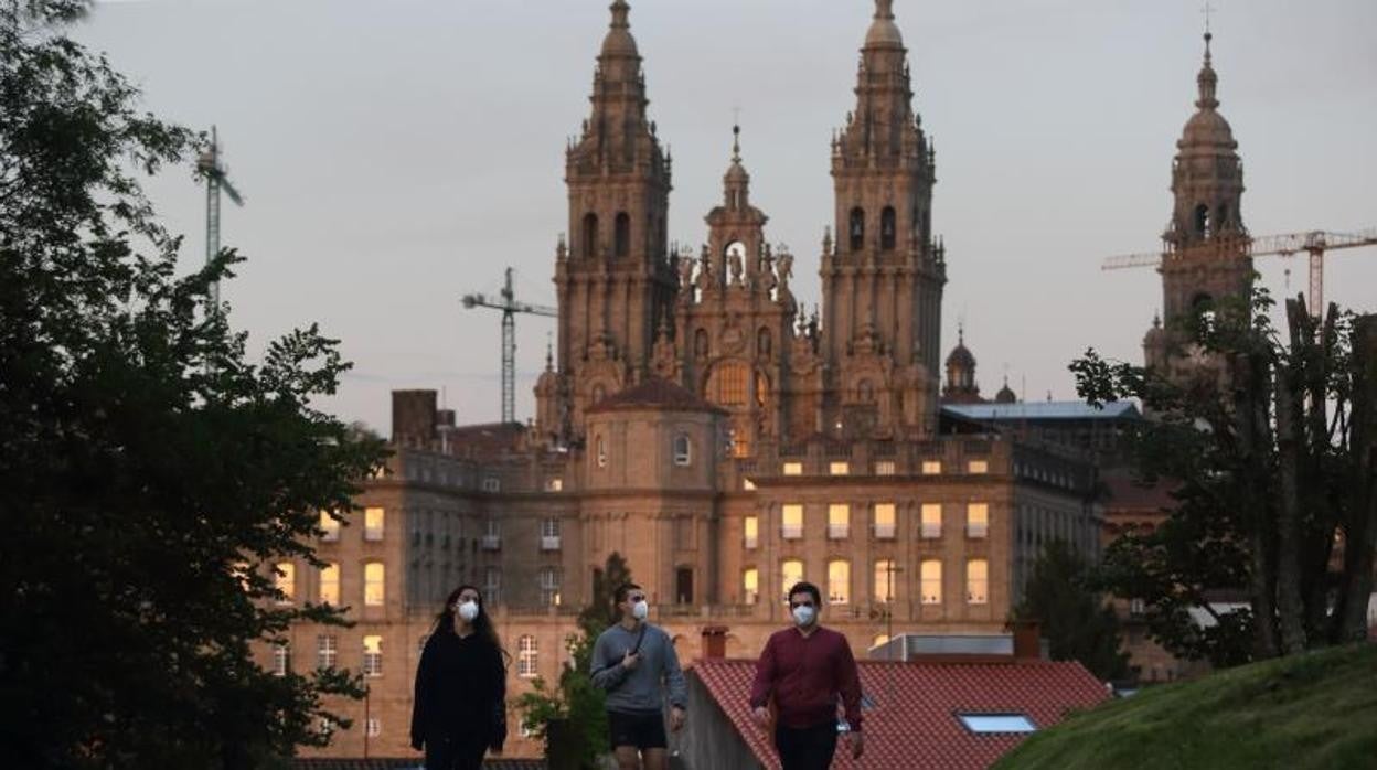 Paseo durante el horario permitido en el primer confinamiento en mayo de 2020