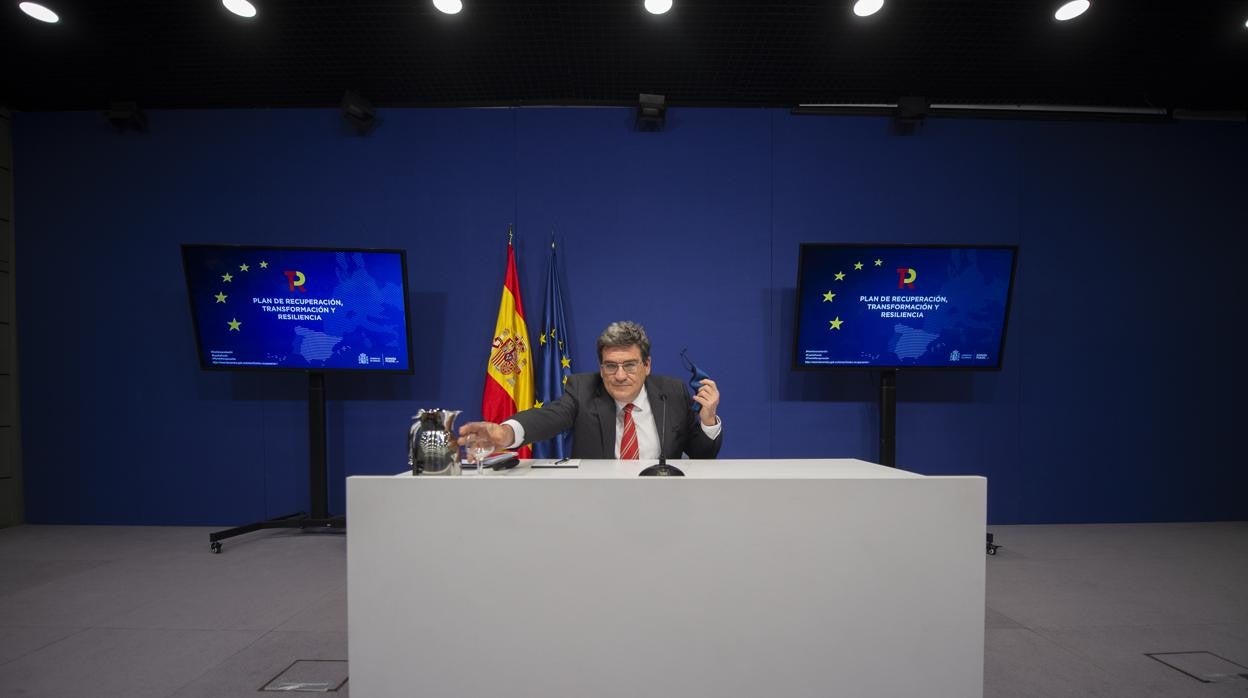 José Luis Escrivá durante la presentación de las medidas del ministerio de Inclusión, Seguridad Social y Migraciones en el Plan de Recuperación