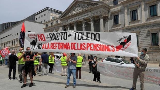 El gasto en pensiones sube un 3% en mayo y alcanza la cifra récord de 10.154 millones de euros