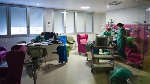 Los hospitales privados incrementaron un 6% su plantilla a pesar de las dificultades por la pandemia