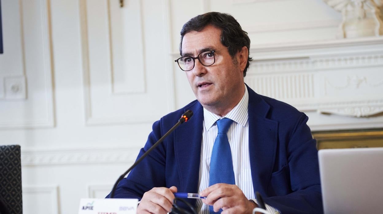 El presidente de la CEOE, Antonio Garamendi