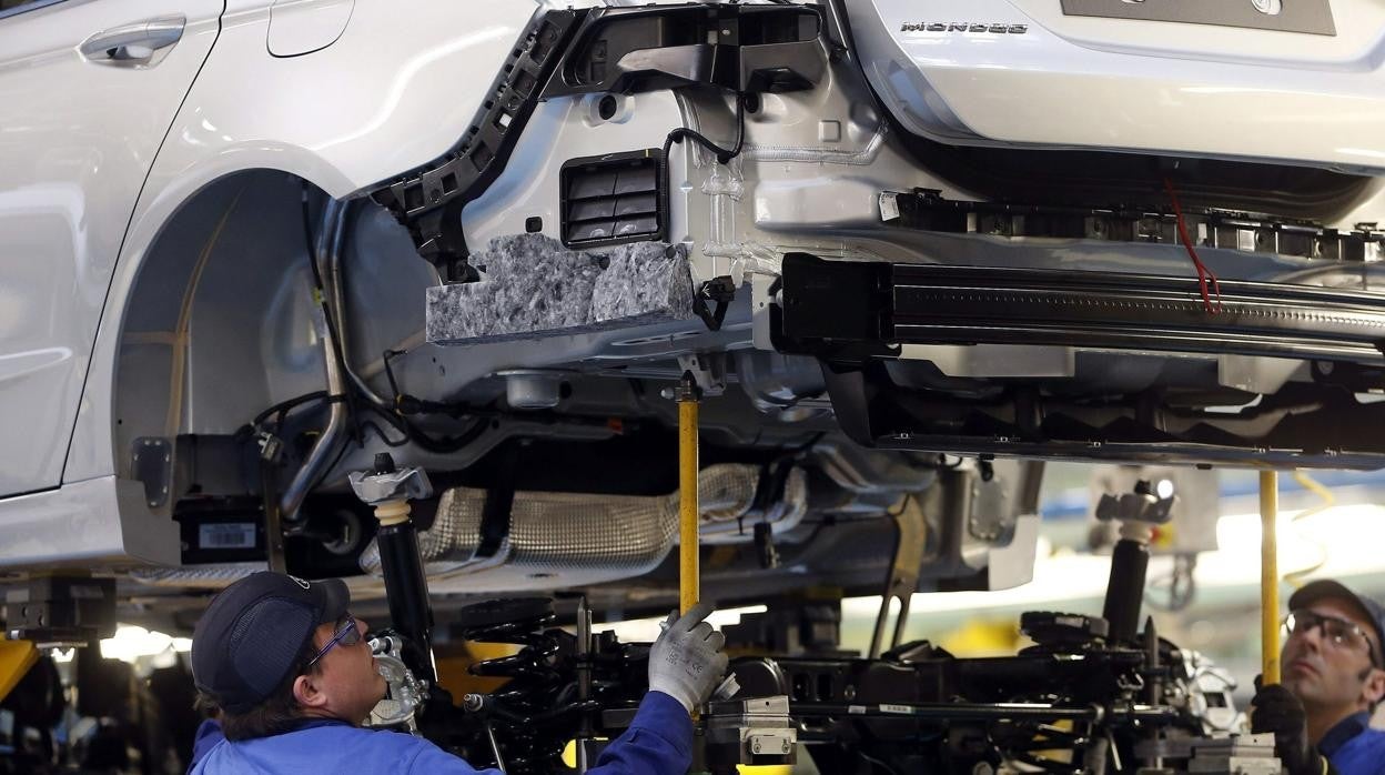 La industria de Andalucía y la asturiana, las que más crecen en tasa interanual en España el pasado mes de junio