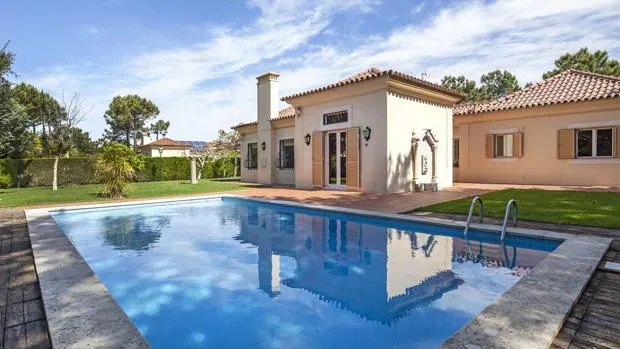 Las seis casas en la playa con piscina por menos de 140 mil euros en Andalucía