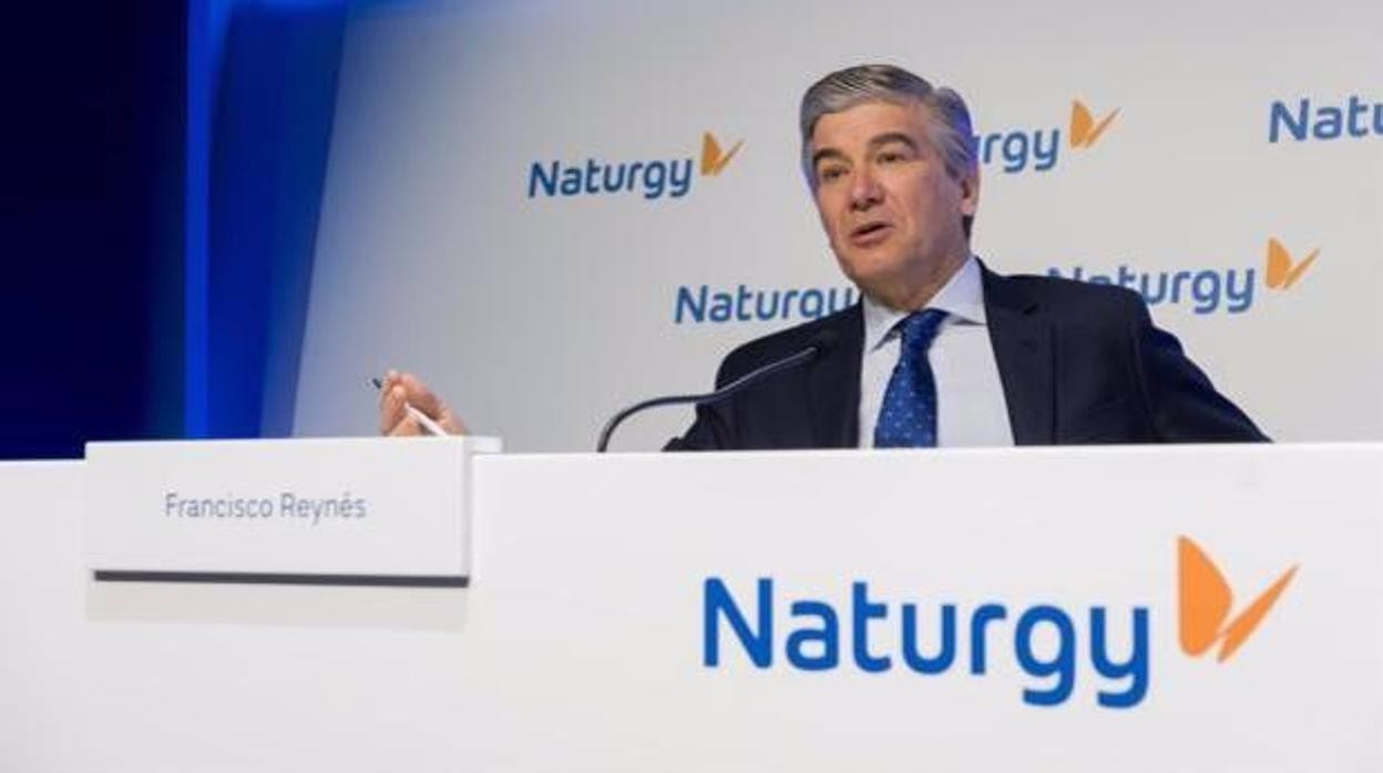 Naturgy reta al sector y lanza una tarifa fija a un precio medio de 60 euros el megavatio hora