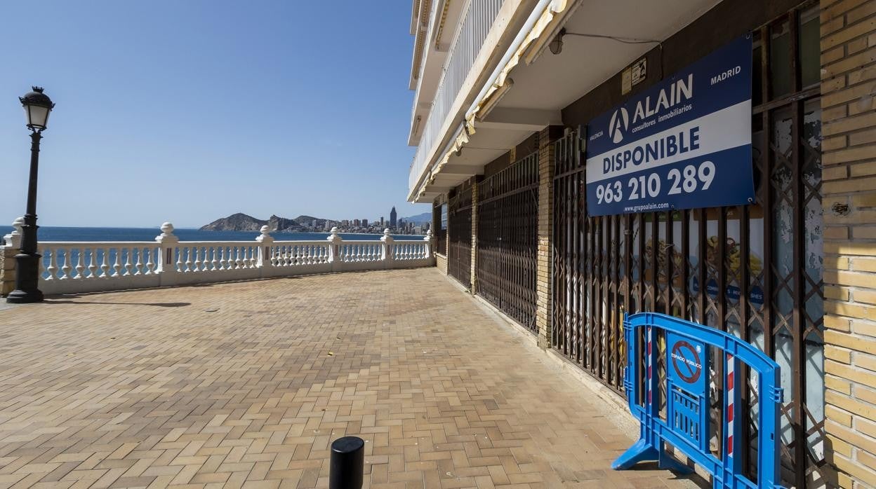 Un local cerrado en Benidorm