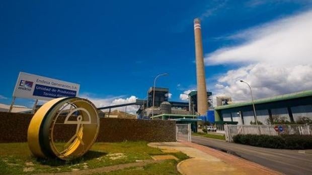 El Gobierno autoriza a Endesa el cierre 'condicionado' de la central térmica de Carboneras en Almería