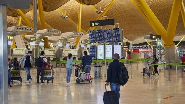 El Gobierno elimina la limitación de acceso a los aeropuertos españoles