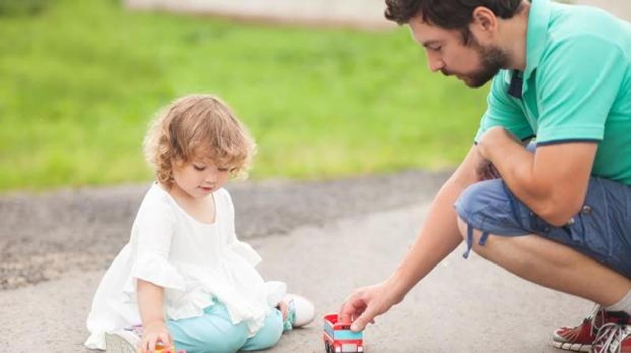 Las familias podrán recibir una ayuda de 100 euros por hijo a cargo