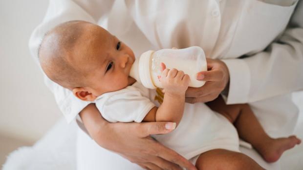 El recordatorio de Hacienda a los padres que piden excedencia para cuidar a sus hijos