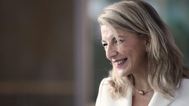 Díaz cede en temporalidad y ofrece un contrato de tres meses para sumar a la CEOE a la negociación de la reforma laboral