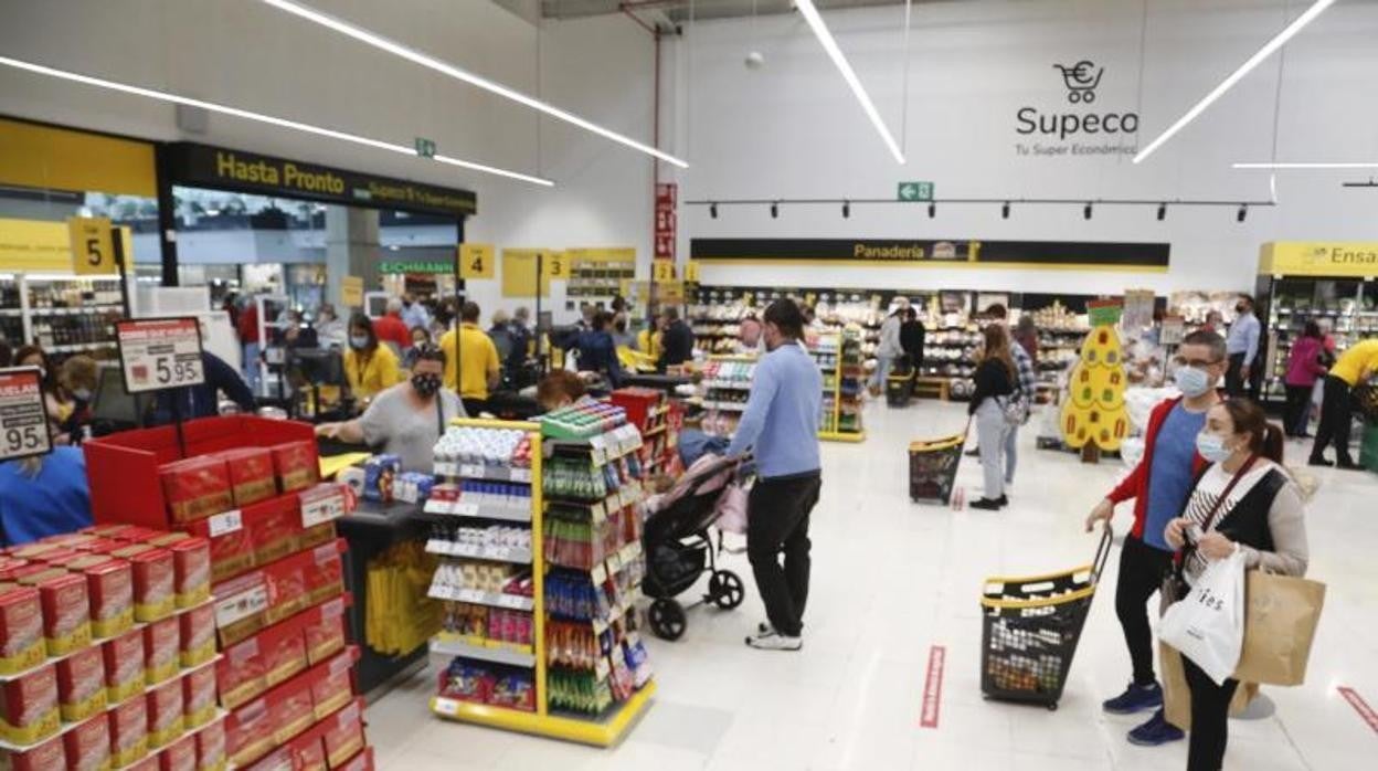 Tienda de supermercado Supeco