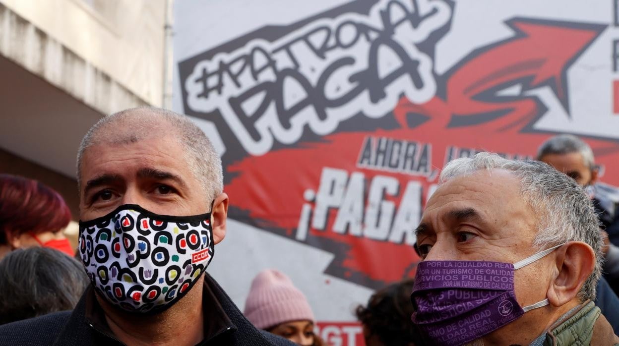 Los lideres de los sindicatos UGT, Pepe Álvarez, y CC.OO., Unai Sordo